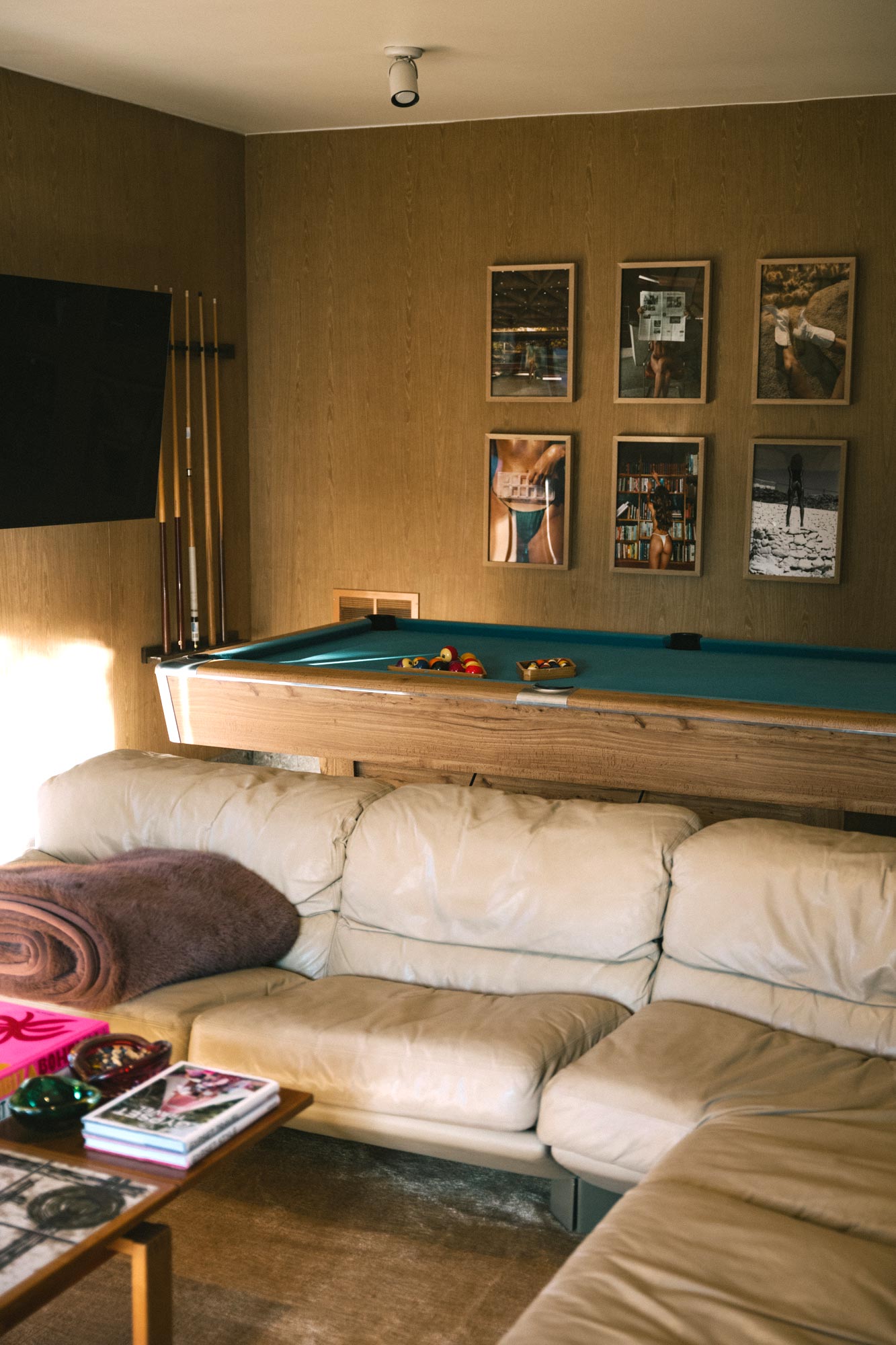 tahoe residence tv billiard room